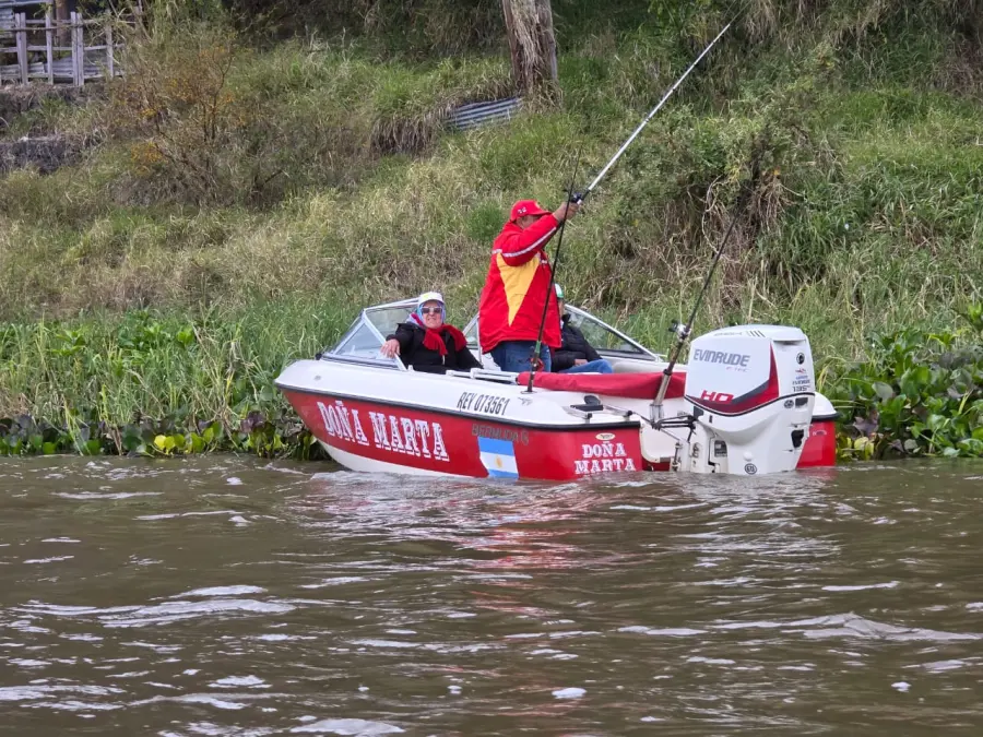 (gentileza Club N&aacute;utico Paran&aacute;)