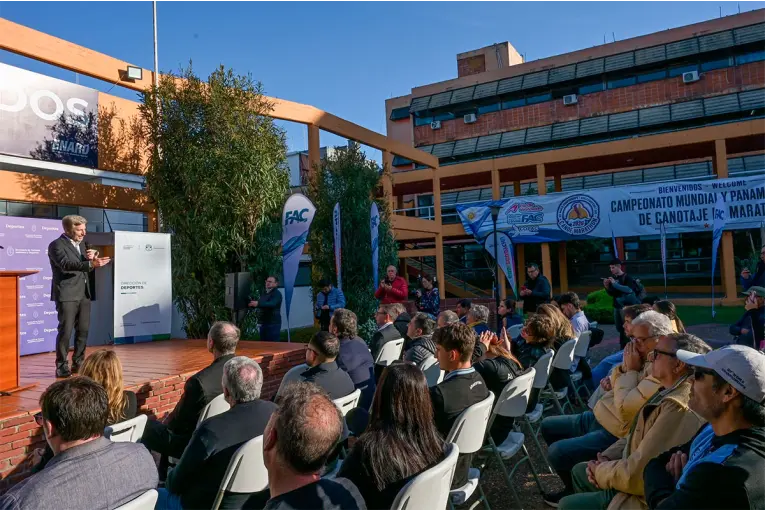 Frigerio participó de la presentación del Mundial de Canotaje Maratón 2026 que se realizará en Gualeguaychú