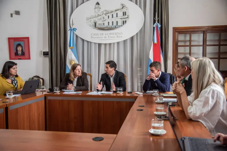 Desayunos escolares: reducirán azúcar y sumarán alimentos frescos