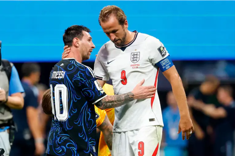 Harry Kane recordó la derrota de Inglaterra ante Argentina y reveló qué le dijo a Lionel Messi
