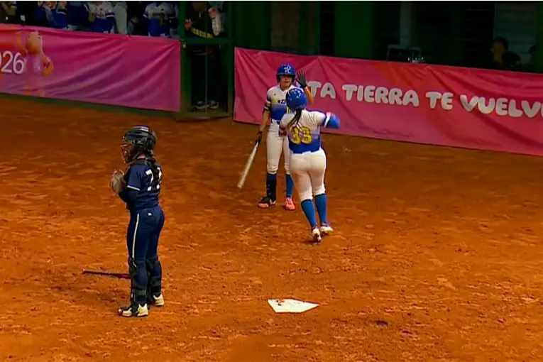 Argentina perdió con Venezuela y jugará por el bronce en el softbol femenino