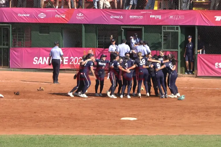 Argentina celebró el bronce en sóftbol femenino: “Este equipo lo merecía”
