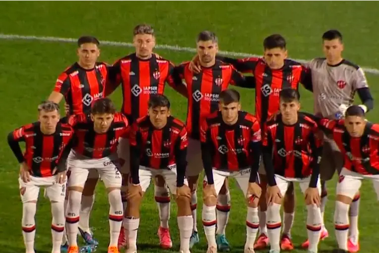 Patronato enfrenta a Nueva Chicago en Mataderos con el objetivo de escaparle al descenso