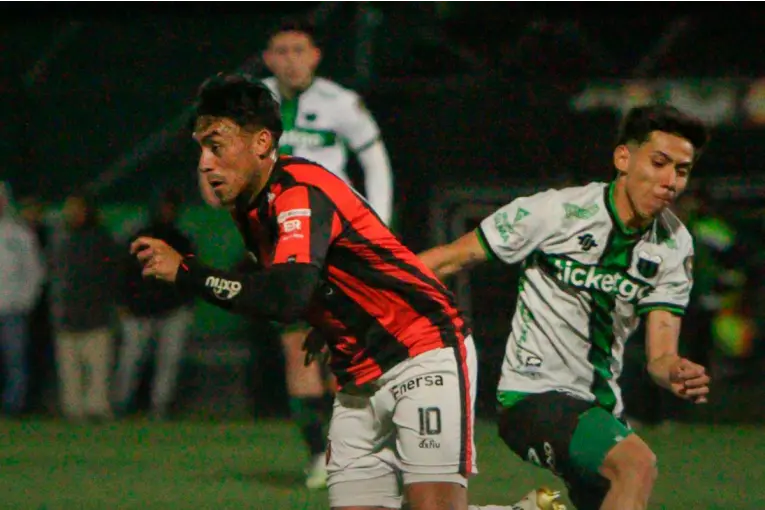 Patronato empató con Nueva Chicago y se mantiene afuera del descenso