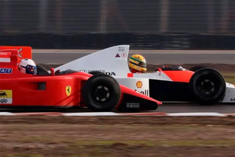Tulio Crespi recre&oacute; los autos de Ayrton Senna que se vieron en la serie de Netflix.