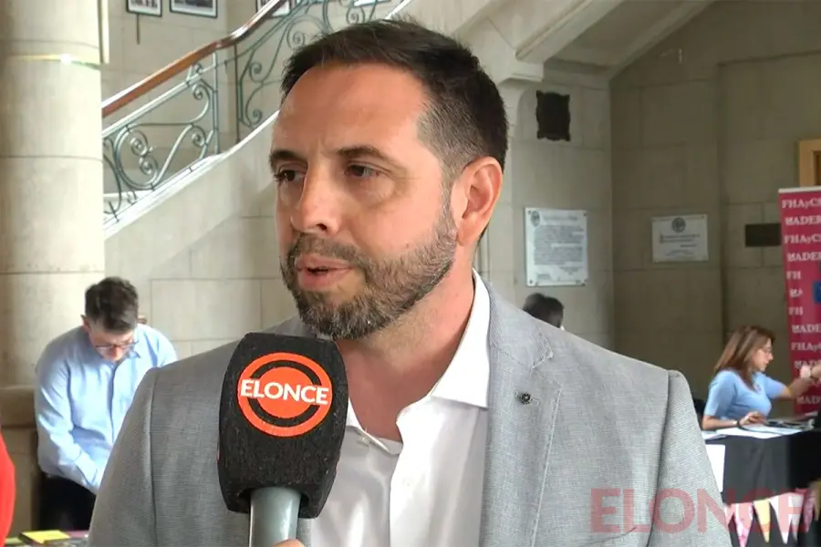 Agust&iacute;n Guilleron, secretario de Extensi&oacute;n de la FHAyCS (Elonce)