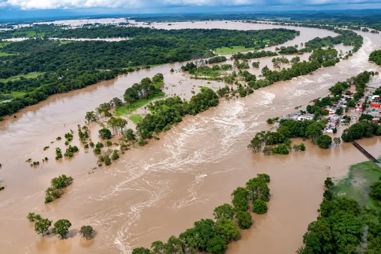 El Niño podría traer casi el doble de lluvias: "Si no la reconocemos, la realidad del clima nos pasa por encima"