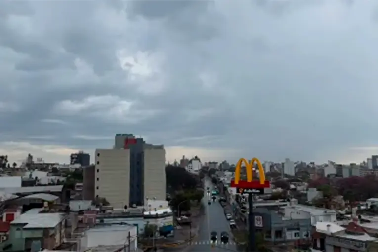Alerta por tormentas en Entre Ríos: siete departamentos están bajo nivel naranja