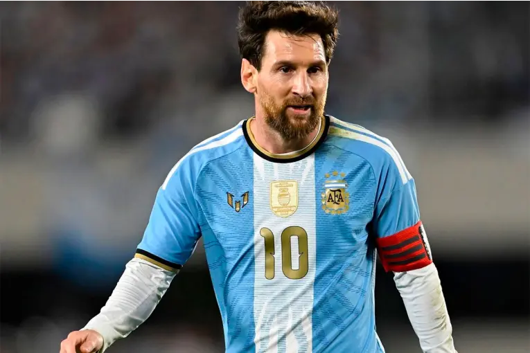 Video del último gol de Messi en Selección argentina: marcó de penal en su despedida