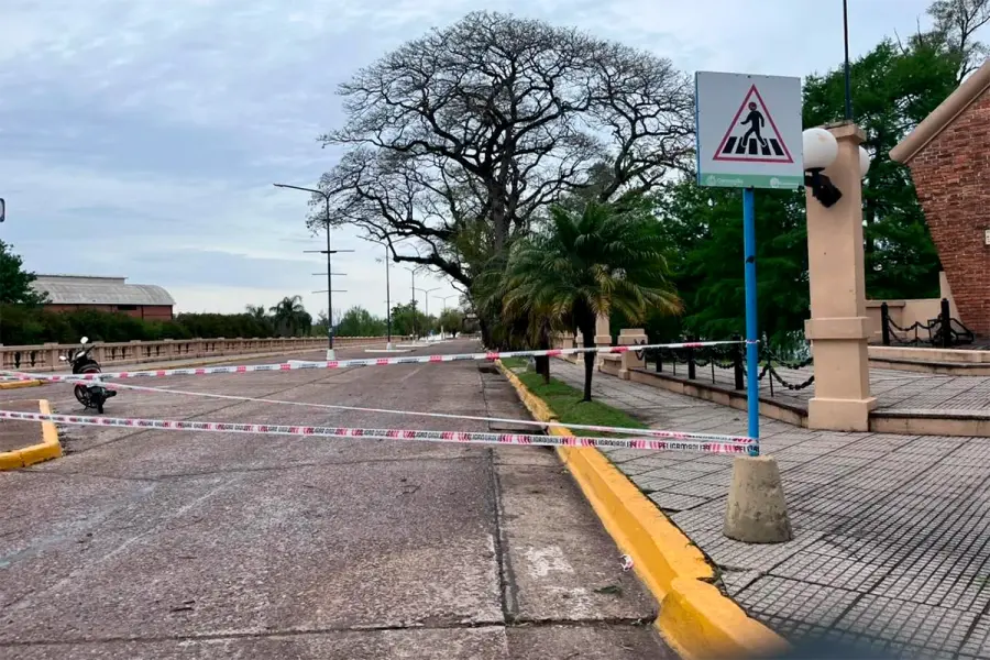 El corte establecido en avenida de los Pueblos Originarios y avenida Carriego (fuente Diario R&iacute;o Uruguay)