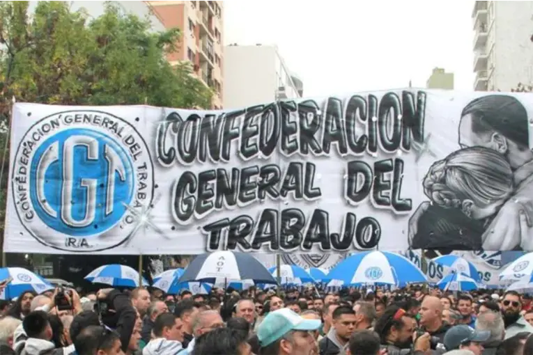 La CGT se moviliza este jueves en defensa de la industria nacional