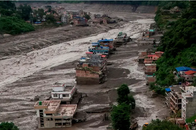 Nepal terminó la búsqueda de víctimas de las inundaciones: aún hay 5.285 desaparecidos