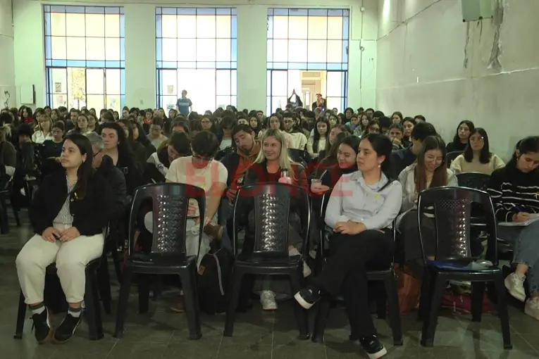 Prevención del suicidio: más de 400 inscriptos en una jornada sobre señales de alerta
