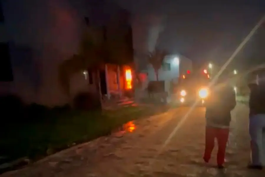 Incendio en Concordia (foto Polic&iacute;a de Entre R&iacute;os)
