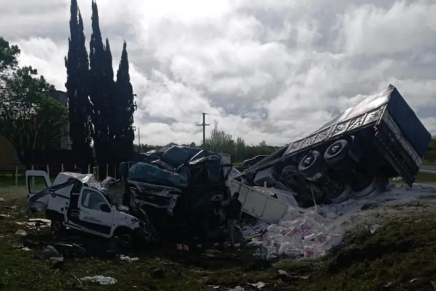 Tragedia vial en Ruta Provincial 39 (fuente FM Riel)