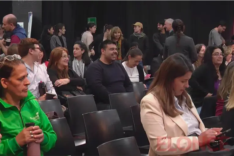 Paraná reúne a sus redes comunitarias para abordar problemáticas de los barrios y fortalecer el trabajo conjunto