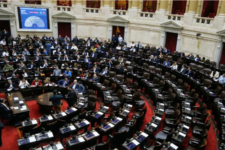 Diputados: fracasó la sesión para rechazar el DNU 70 de Milei por falta de quórum