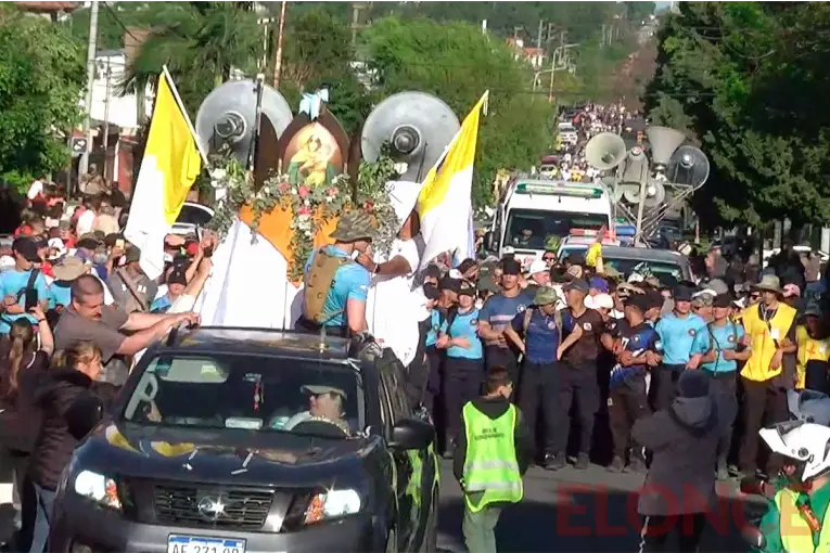 Peregrinación de los Pueblos: con fe, emoción y cansancio, los fieles llegan al Santuario La Loma