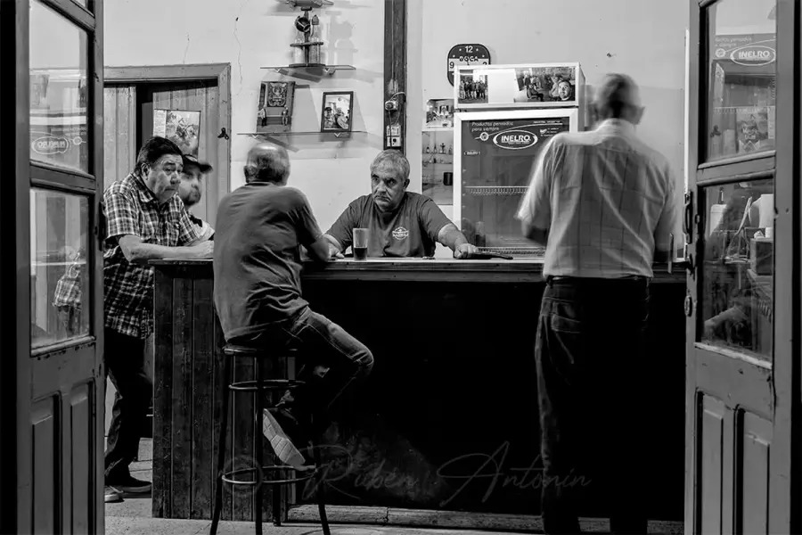 &ldquo;Almacenes de Entre R&iacute;os&rdquo; (fuente Rub&eacute;n Antonin, fot&oacute;grafo)