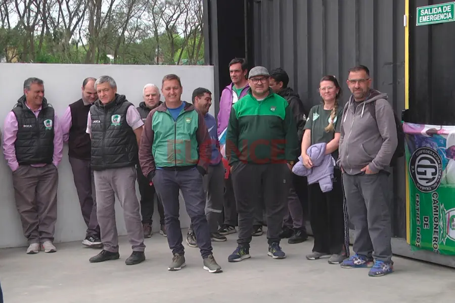 empleado de OCA y tesorero del Sindicato de Camioneros (foto Elonce)