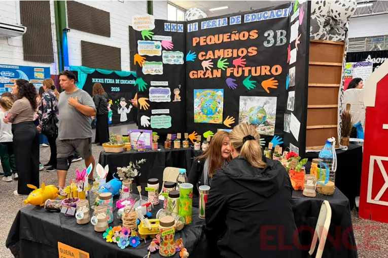 De la salud al misterio de las olas: alumnos de una escuela de Paraná sorprendieron con sus proyectos científicos