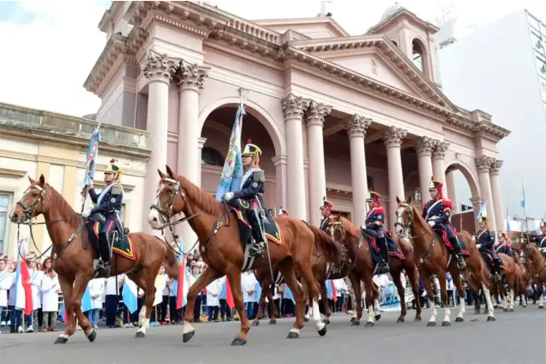 Postergaron el acto y desfile homenaje a Justo José de Urquiza en Concepción del Uruguay por razones climáticas