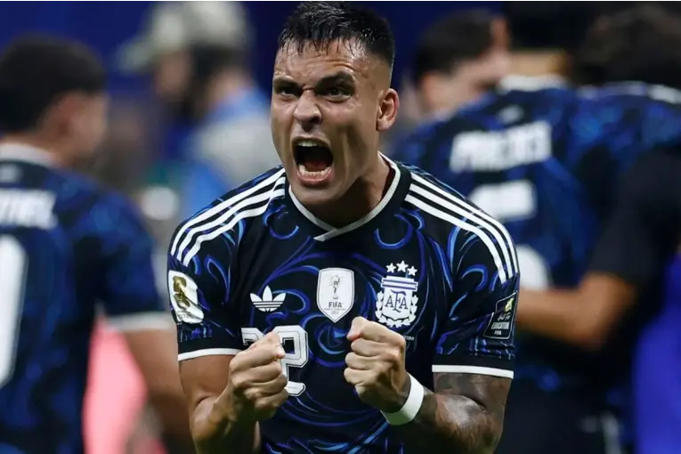 Para volver a gritarlo: FIFA revivió el gol de Lautaro Martínez a Inglaterra con una cámara inédita